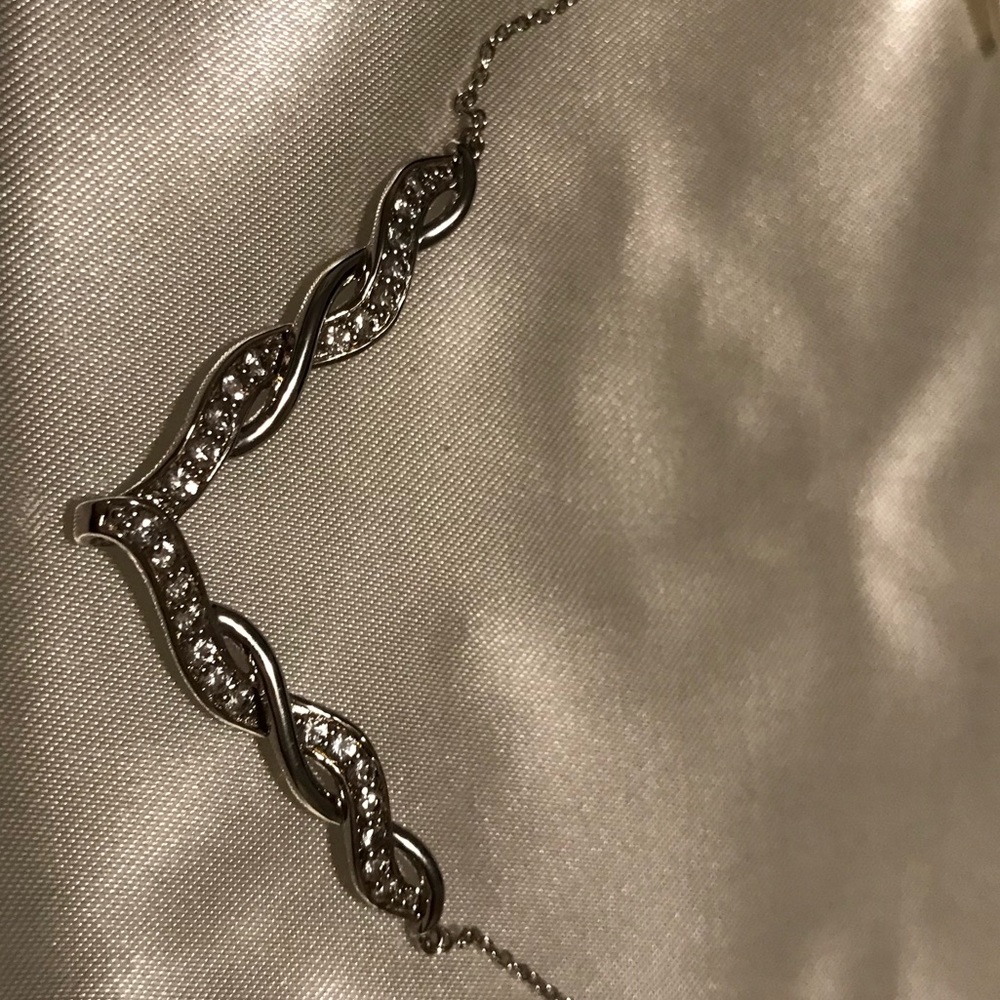 Kay’s necklace, never worn.